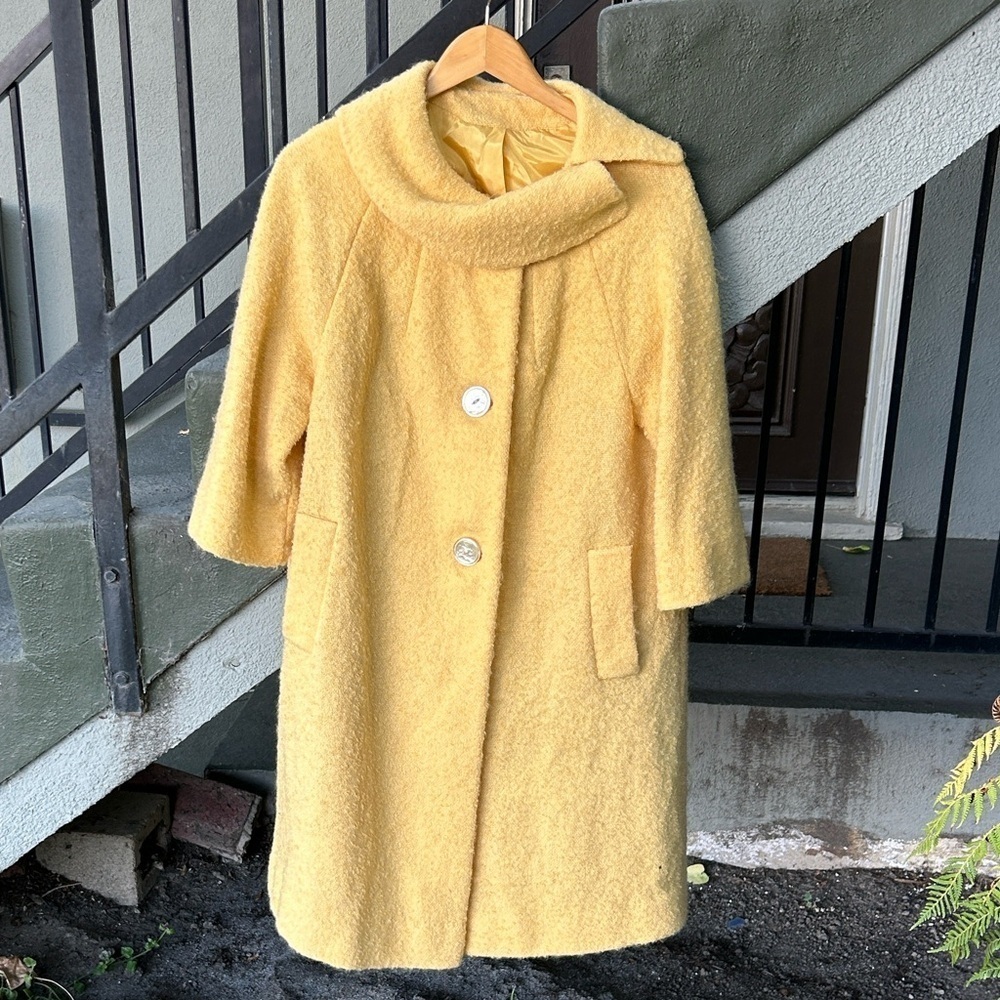 Vintage Butter Yellow Wool Trench Coat Riviera  Loomed by Einiger for Betty Rose